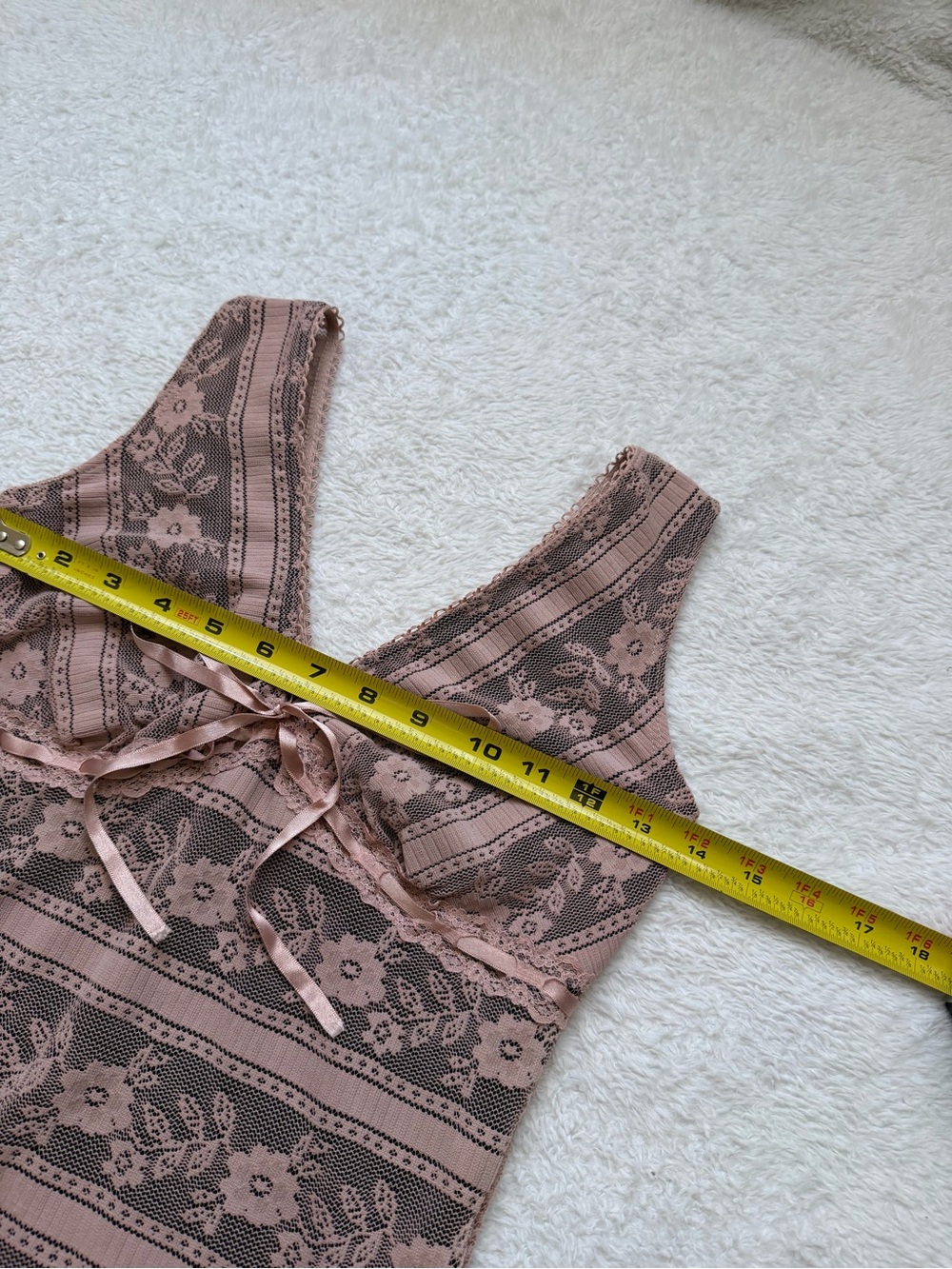 Ethereal Vintage 90s Charlotte Russe feminine laced top - Picture 3 of 7